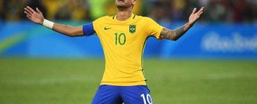 World Cup 2018 - Brazil vs Costa Rica - Neymar breaks down after win