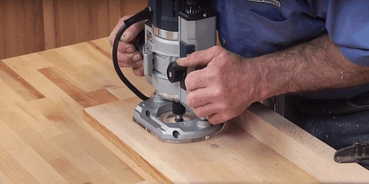 How to choose plunge router