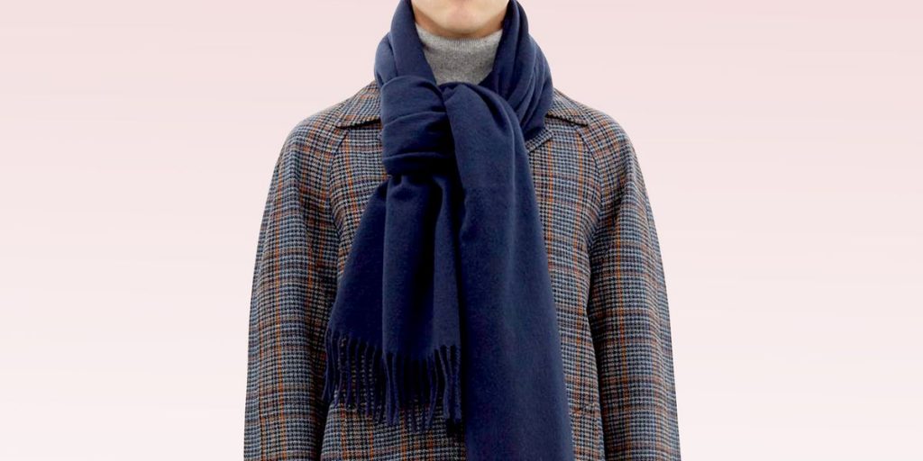 The 4 most trendy scarves you should buy this winters Vel illum