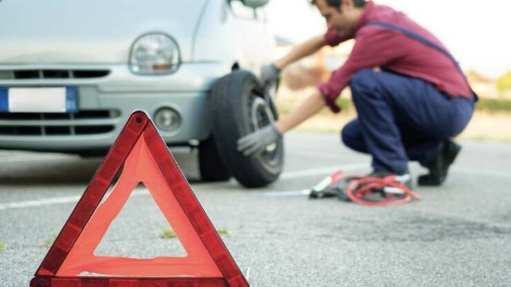 A Complete Guide About Roadside Breakdown Assistance