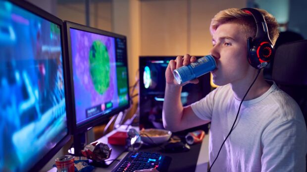 Energy Drinks Keep You Awake While Gaming